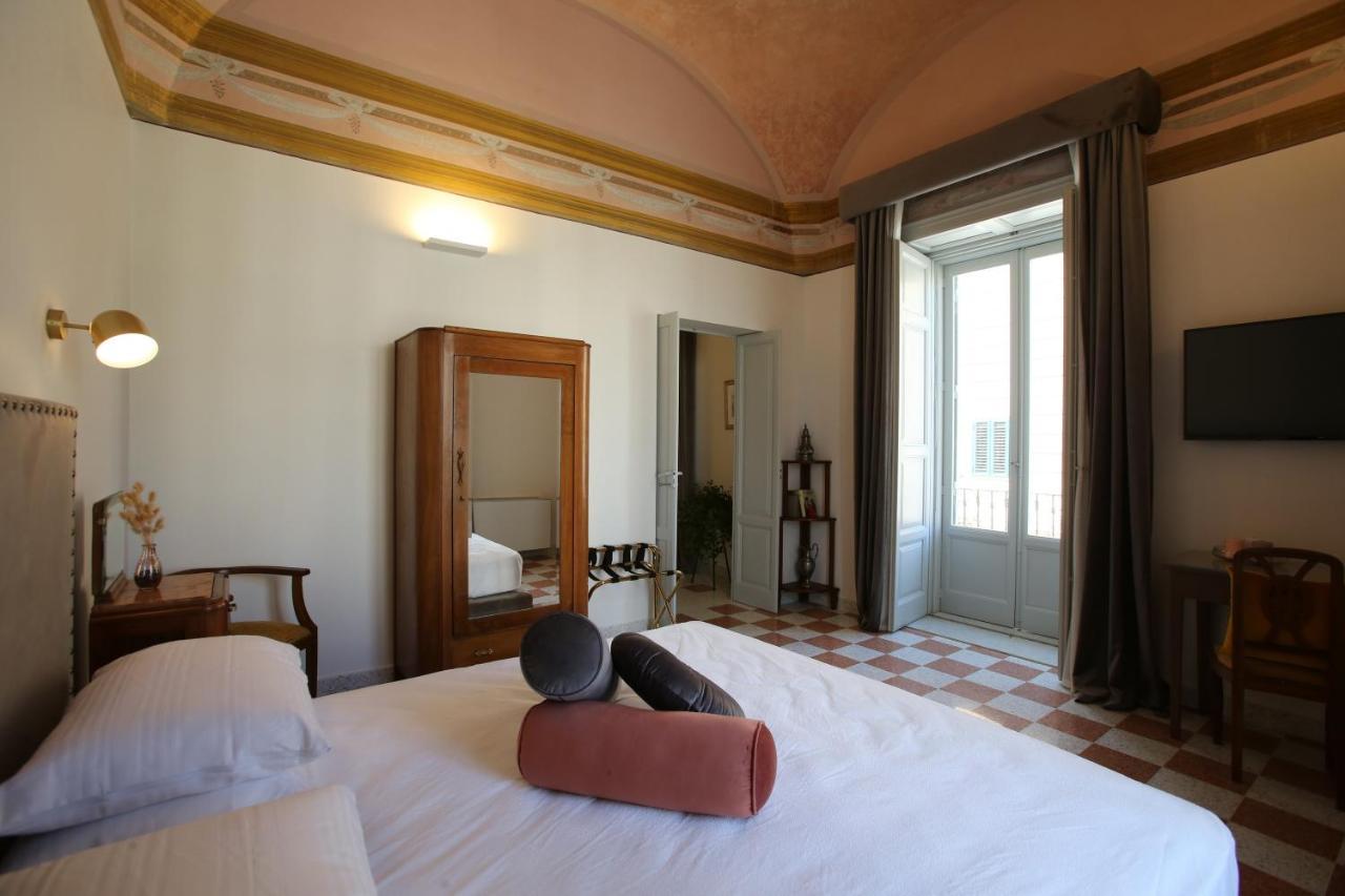 1940 Luxury Accommodations By Wonderful Italy Остуні Екстер'єр фото