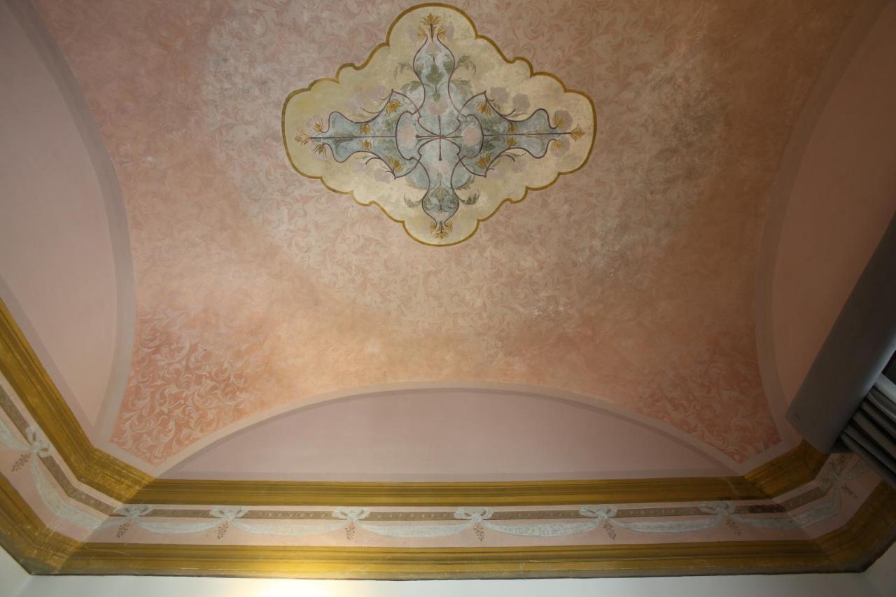 1940 Luxury Accommodations By Wonderful Italy Остуні Екстер'єр фото